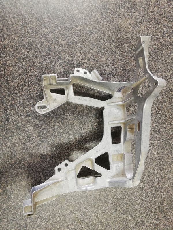 Mercedes-Benz C-Class, E-Class E63S AMG, W213, W205, C300, 2015, 2016, 2017, 2018, Aluminium Right Headlight Support Bracket