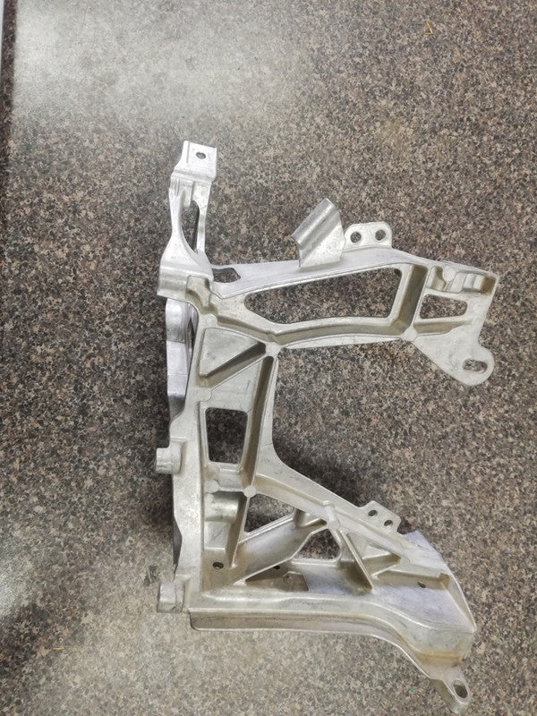 Mercedes-Benz C-Class, E-Class E63S AMG, W213, W205, C300, 2015, 2016, 2017, 2018, Aluminium Right Headlight Support Bracket