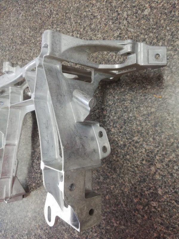 Mercedes-Benz C-Class Aluminium, W205, C300, 2015, 2016, 2017, 2018 Right Headlight Support Bracket