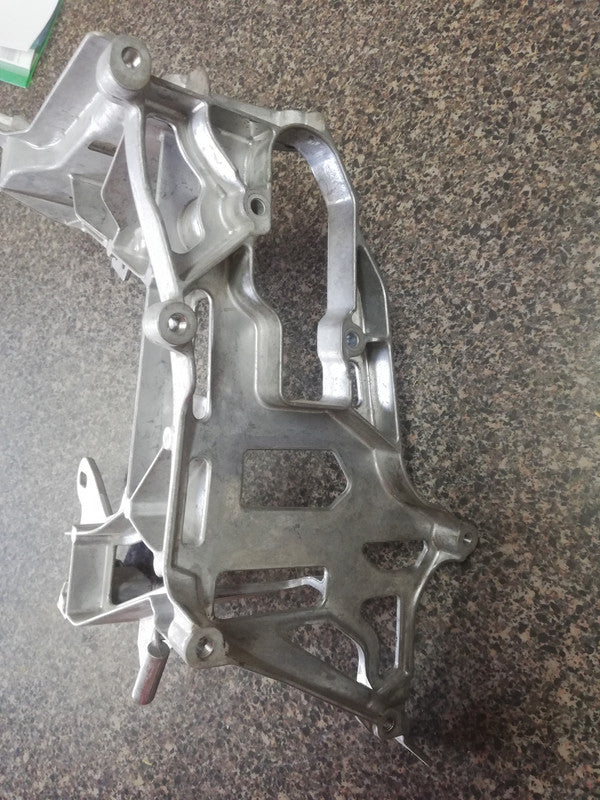 Mercedes-Benz C-Class Aluminium, W205, C300, 2015, 2016, 2017, 2018 Right Headlight Support Bracket