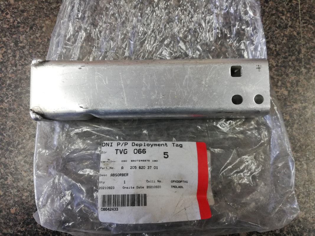 Mercedes-Benz C-Class Aluminium W205, 2014, 2015, 2016, 2017, 2018, 2019, 2020, 2021 Left Front Impact Absorber Bracket