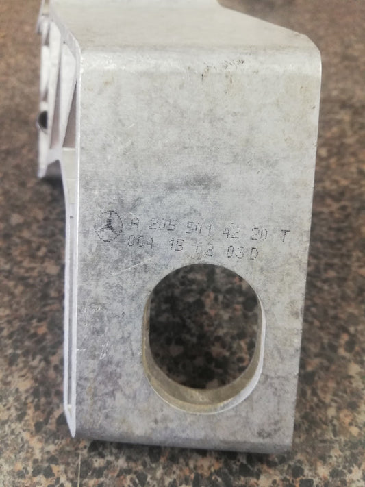 Mercedes-Benz C-Class Aluminium W205, 2015, 2016, 2017, 2018, 2019, 2020 Right Lower Radiator Bracket