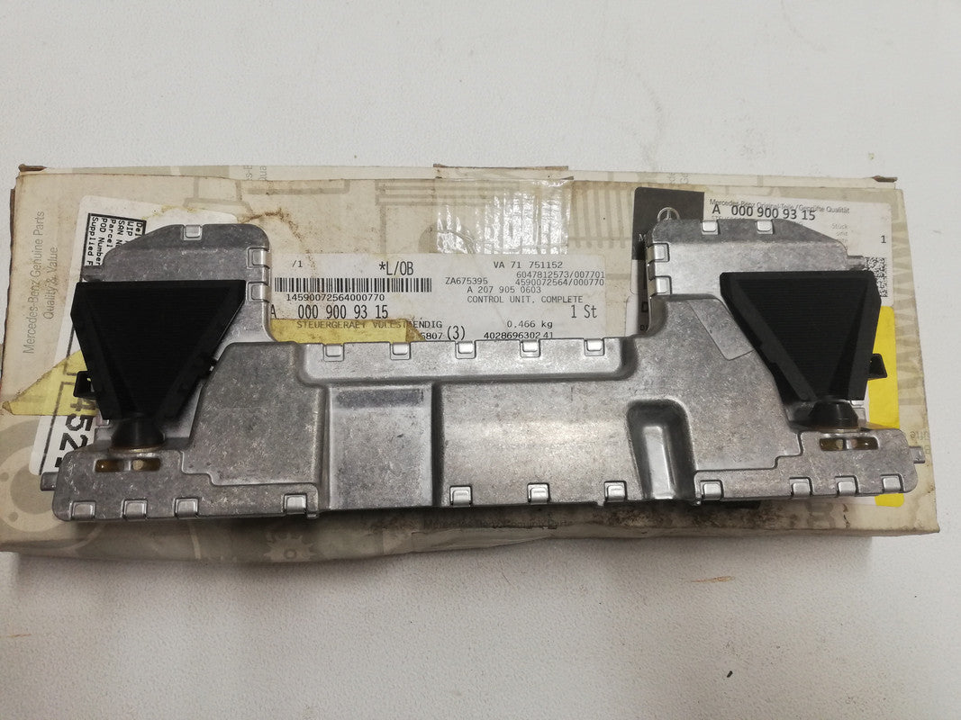 Mercedes-Benz E-Class W212, Central Gateway Control Unit, 2014, 2015, 2016, 2017 Multifunction Camera Windscreen Control Unit