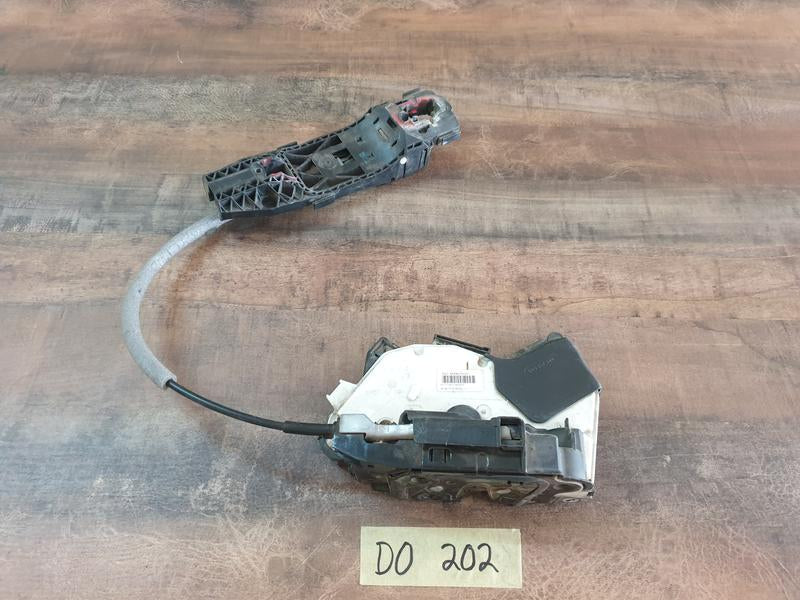 Original Used Volkswagen Golf Left Door Lock Mechanism