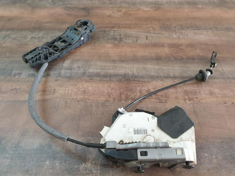 Original Used Volkswagen Polo Left Door Lock Mechanism