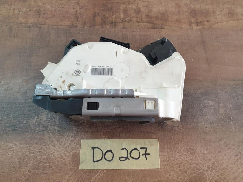 Original Used Volkswagen Golf Left Door Lock Mechanism