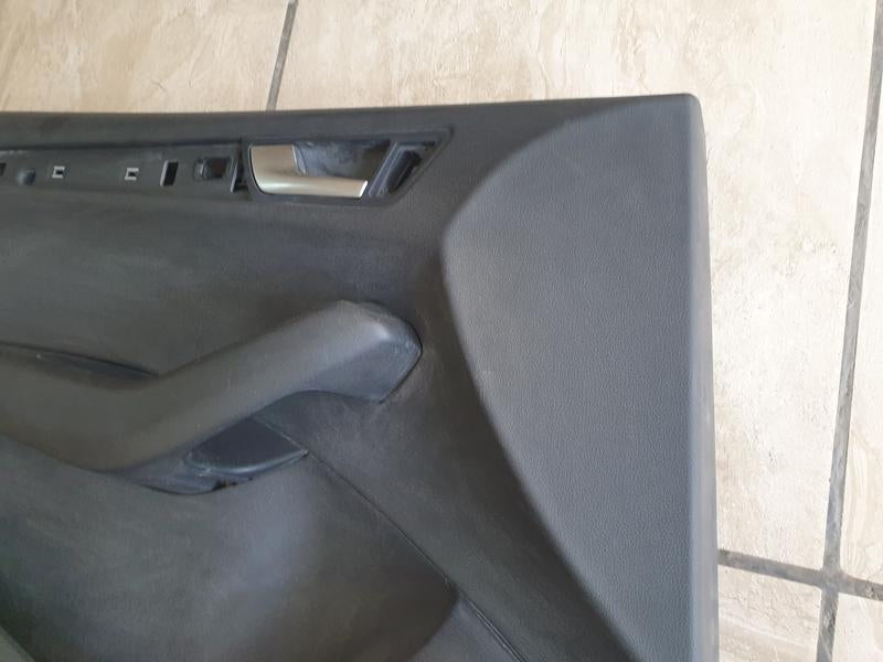 Original Used Audi Q5 Front Left Interior Door Panel