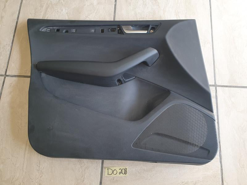 Original Used Audi Q5 Front Left Interior Door Panel