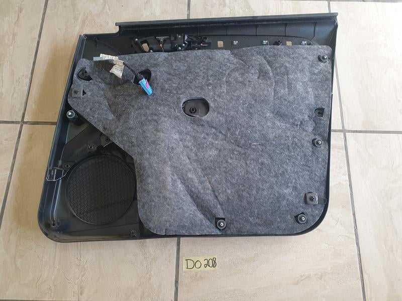 Original Used Audi Q5 Front Left Interior Door Panel