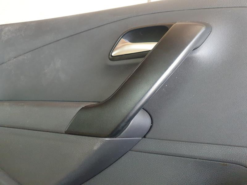Original Used Volkswagen Polo V 6R Left Front Interior Door Card