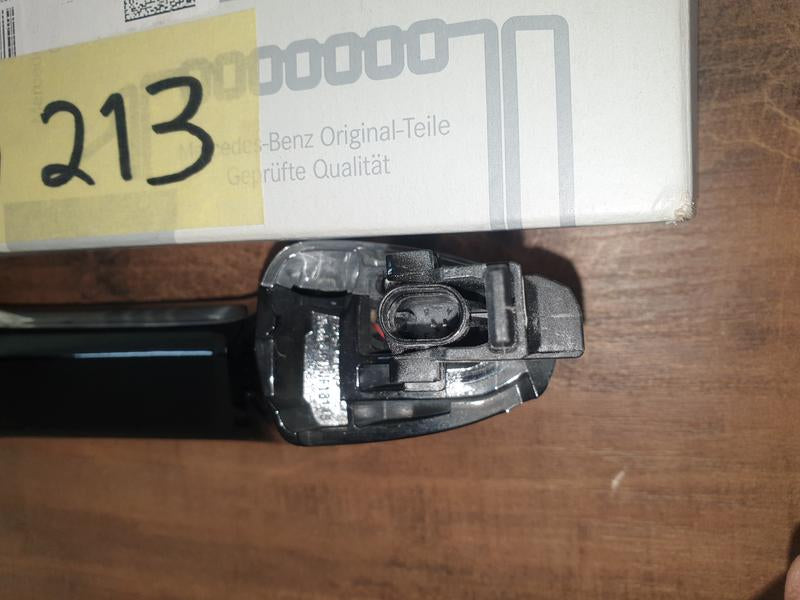 Original Used Mercedes-Benz GLC W254 Left Front Door Outer Handle