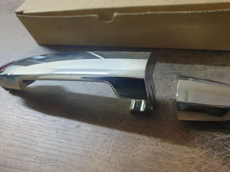 Original Used Haval H1 Left Front Door Outer Handle Chrome