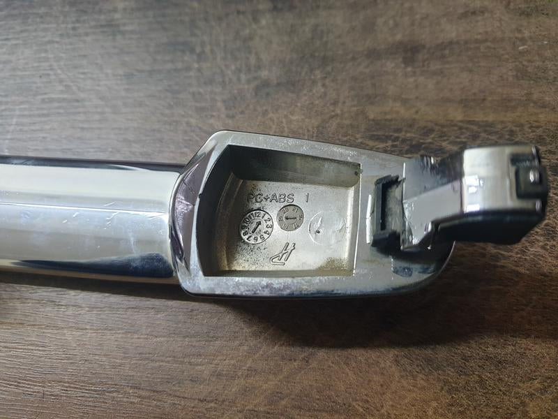 Original Used Haval H1 Left Front Door Outer Handle Chrome