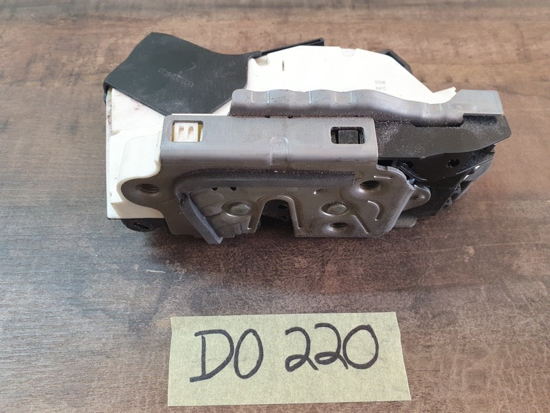 Original Used Volkswagen Polo Right Rear Door Lock Mechanism