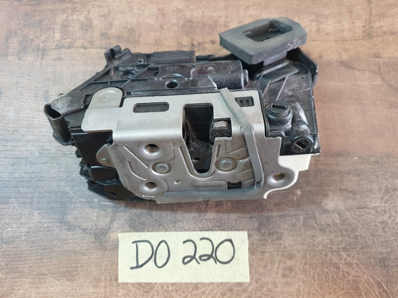 Original Used Volkswagen Polo Right Rear Door Lock Mechanism