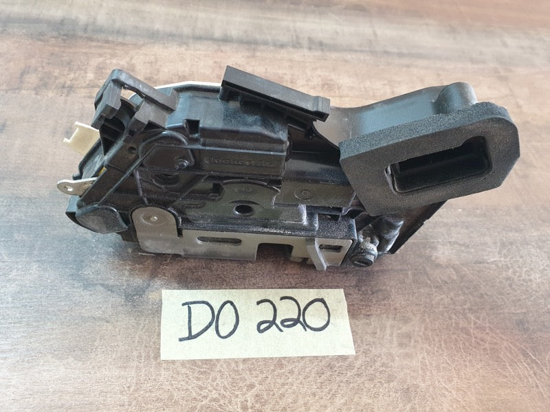 Original Used Volkswagen Polo Right Rear Door Lock Mechanism