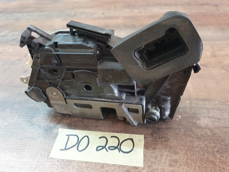 Original Used Volkswagen Polo Right Rear Door Lock Mechanism