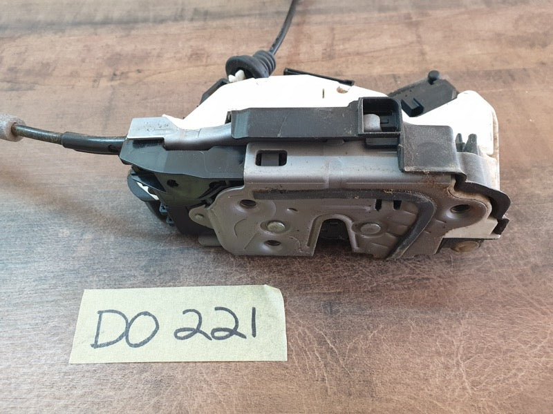 Original Used Volkswagen Polo Left Front Door Lock Mechanism