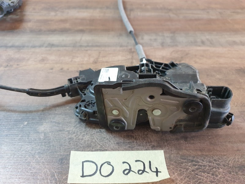 Original Used Volkswagen Polo Left Front Door Lock Mechanism