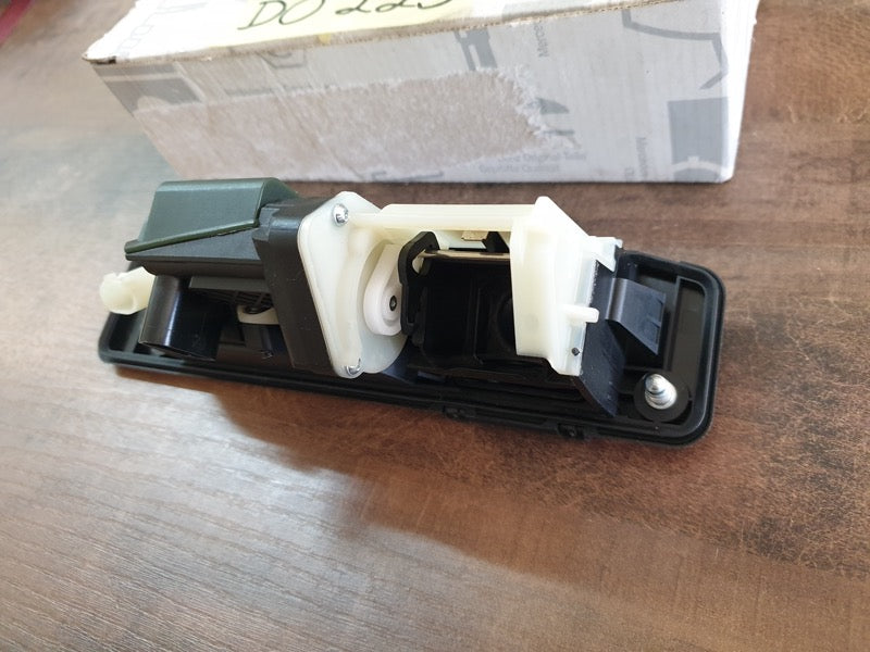 Original New Mercedes-Benz GLE W166 2016 Tailgate Release Handle