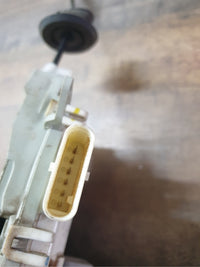 Original Used Audi A4 Left Front Door Lock Mechanism With Inner Door Handle