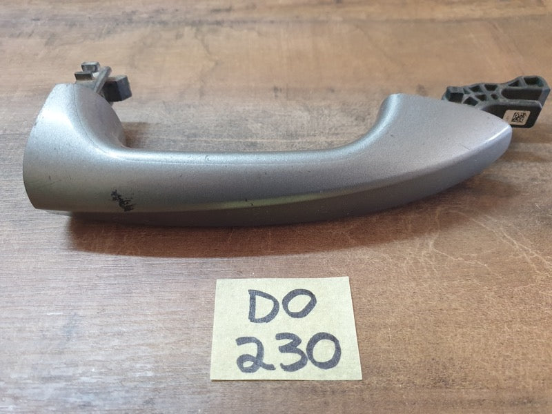 Original Used Mercedes-Benz Right Front Exterior Door Handle