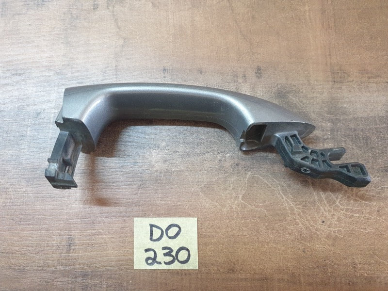 Original Used Mercedes-Benz Right Front Exterior Door Handle