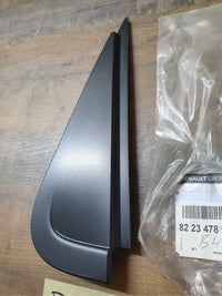Original New Renault Duster Right Rear Door Frame Moulding