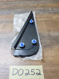 Original New Renault Duster Right Rear Door Frame Moulding
