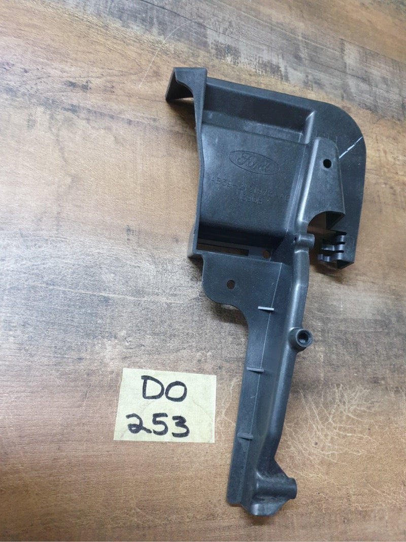 Original New Ford Ranger Right Front Door Lock Control Shield