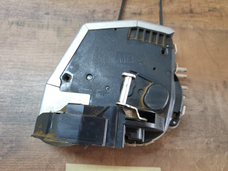 Original Used Toyota Yaris 2017 Right Rear Door Lock Mechanism