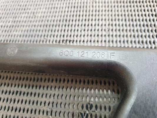 Volkswagen Polo Radiator Fan Bracket