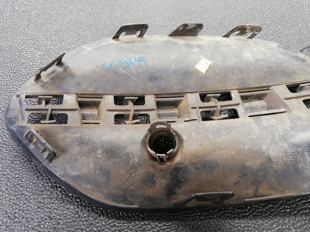 Mercedes-Benz GLE W166, 300 D 4MATIC 2016 Right Front Lower Bumper Cover