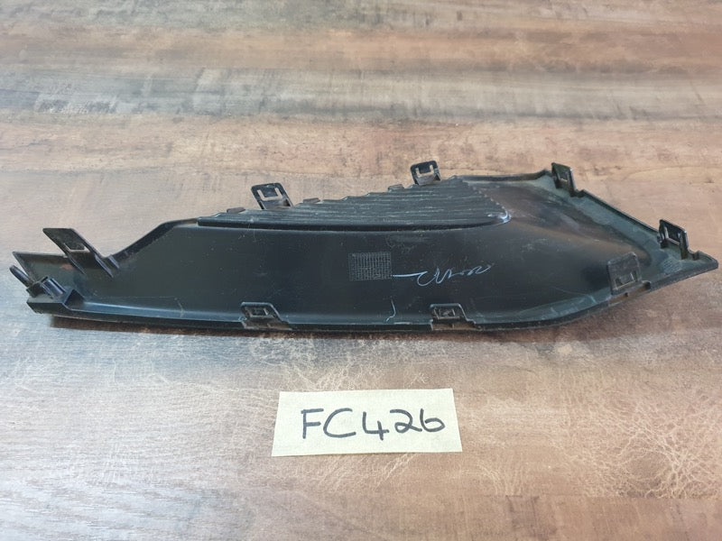 Original Used Suzuki Ertiga Toyota Rumion Left Front Bumper Foglight Cover