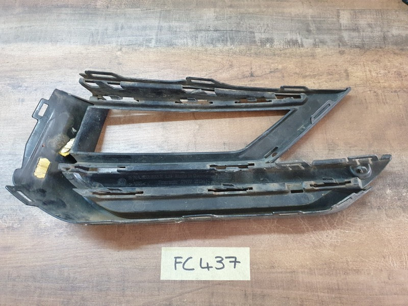 Original Used Volkswagen Tiguan Left Front Bumper Lower Vent Grille
