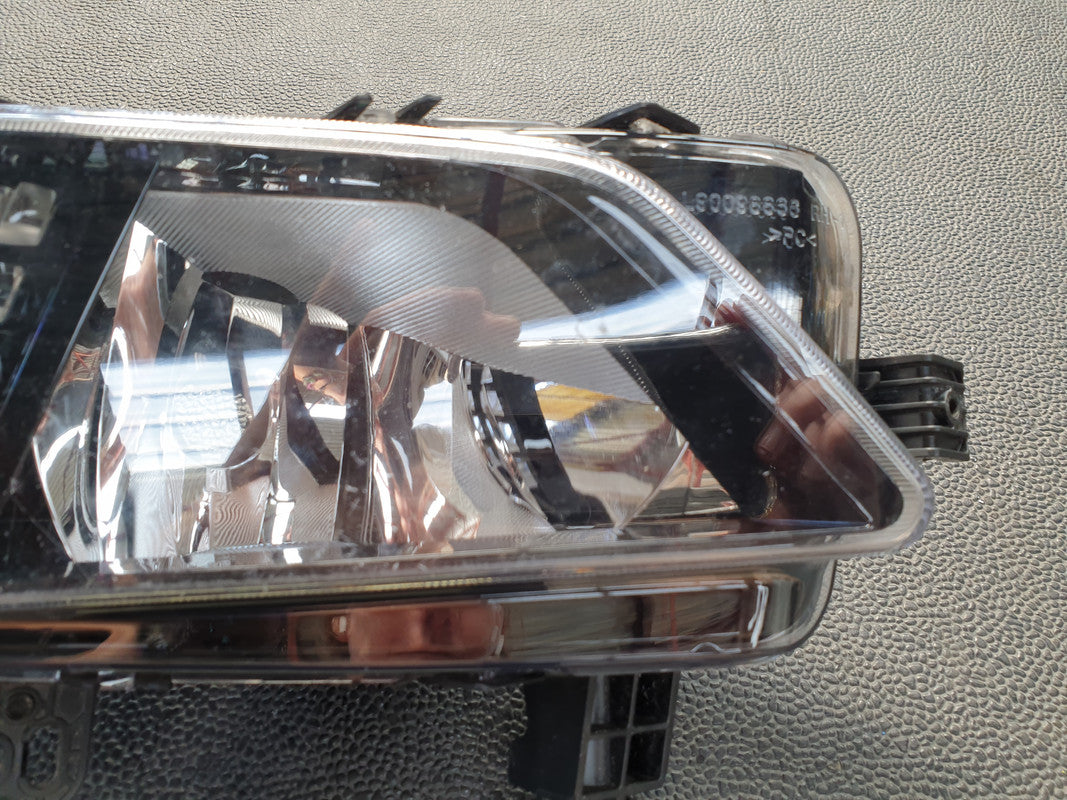 Volkswagen Polo Right Fog Light