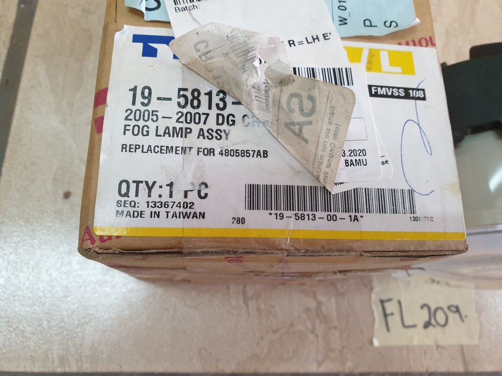 Chrylser Jeep Dodge Aftermarket Left Fog Light replacement for 4805857AB