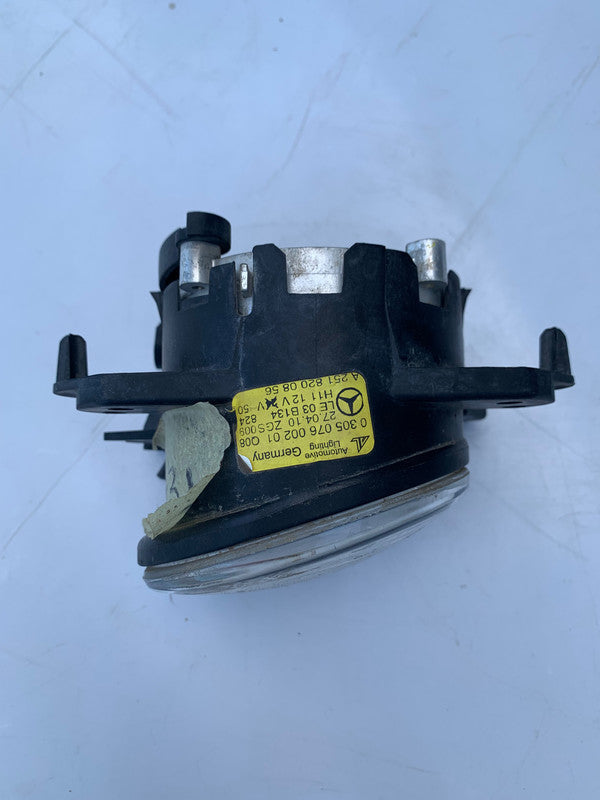 Mercedes-Benz C180-C63 AMG/C 2010, C180-C63 AMG/C 2011, GLA/200 2019,GLA/220 CDI/D 4 2016, MB Right Fog Light