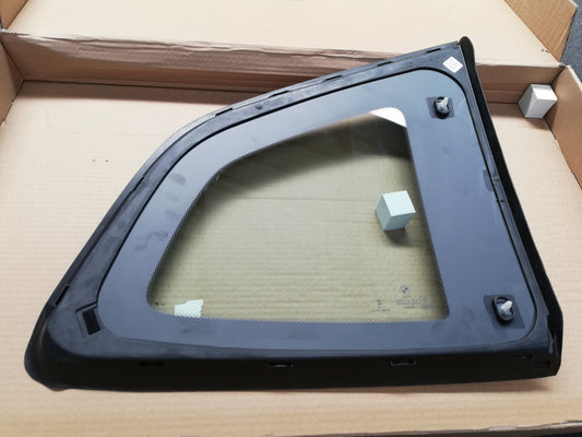 BMW X3 SDRIVE, 18D 2023 Left Rear Quarter Glass