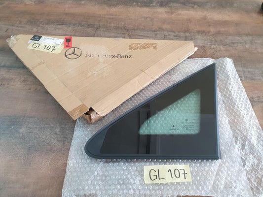 Original New Mercedes-Benz V-Class W447 Left Front Side Window Pane Glass