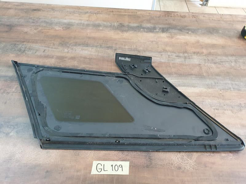 Original Used Jaecoo J7 2025 Right Rear Quarter Glass