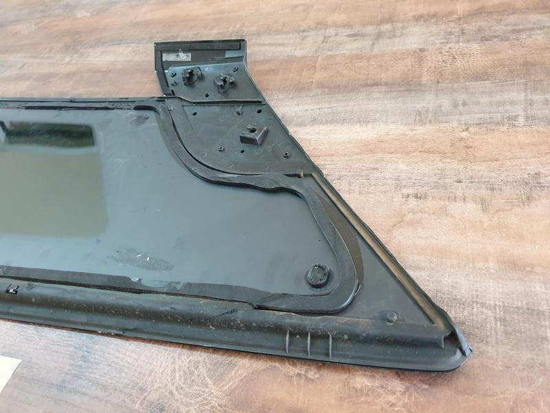 Original Used Jaecoo J7 2025 Right Rear Quarter Glass