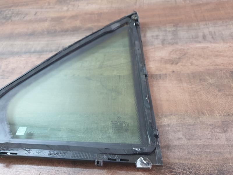 Original Used Mercedes-Benz C-Class W204 Left Rear Quarter Glass