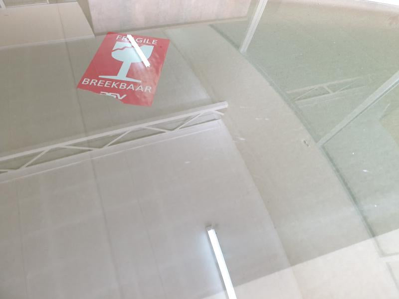 Original Used Ford Fiesta Right Front Door Window Glass