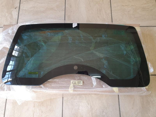 Original Used Mitsubishi Pajero Rear Windscreen Glass