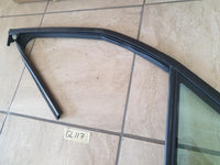 Original Used Opel Crossland X Right Front Window Channel With Quarter Glass Fixed Window