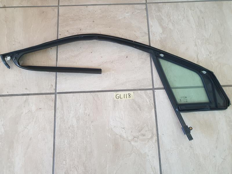 Original Used Opel Crossland X Left Front Window Channel With Quarter Glass Fixed Window
