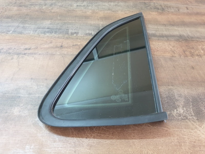 Original Used Volkswagen Polo Right Rear Quarter Glass Window