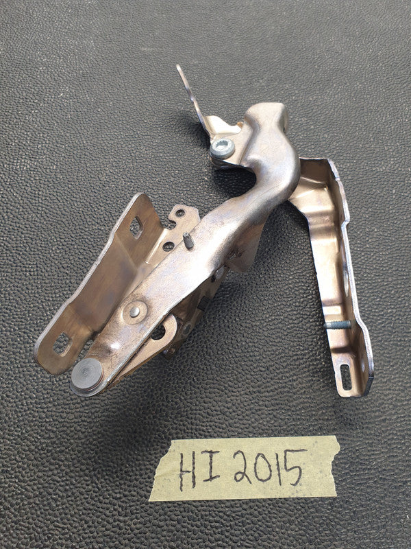 Mercedes-Benz CLA W117 Right Bonnet Hinge