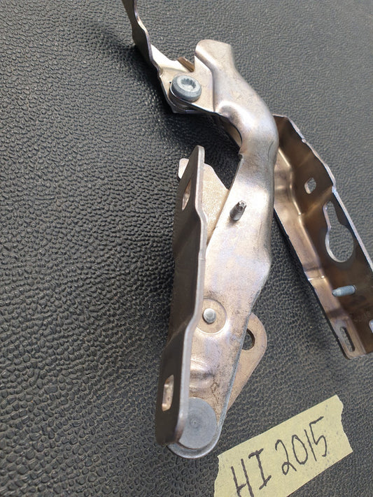 Mercedes-Benz CLA W117 Right Bonnet Hinge